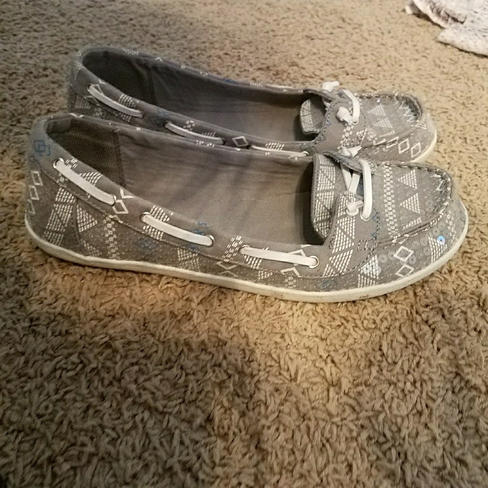 sparkle slip on shoes